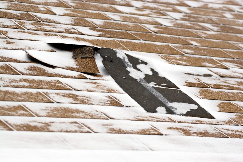 Distinctive roofing- winter roof risks